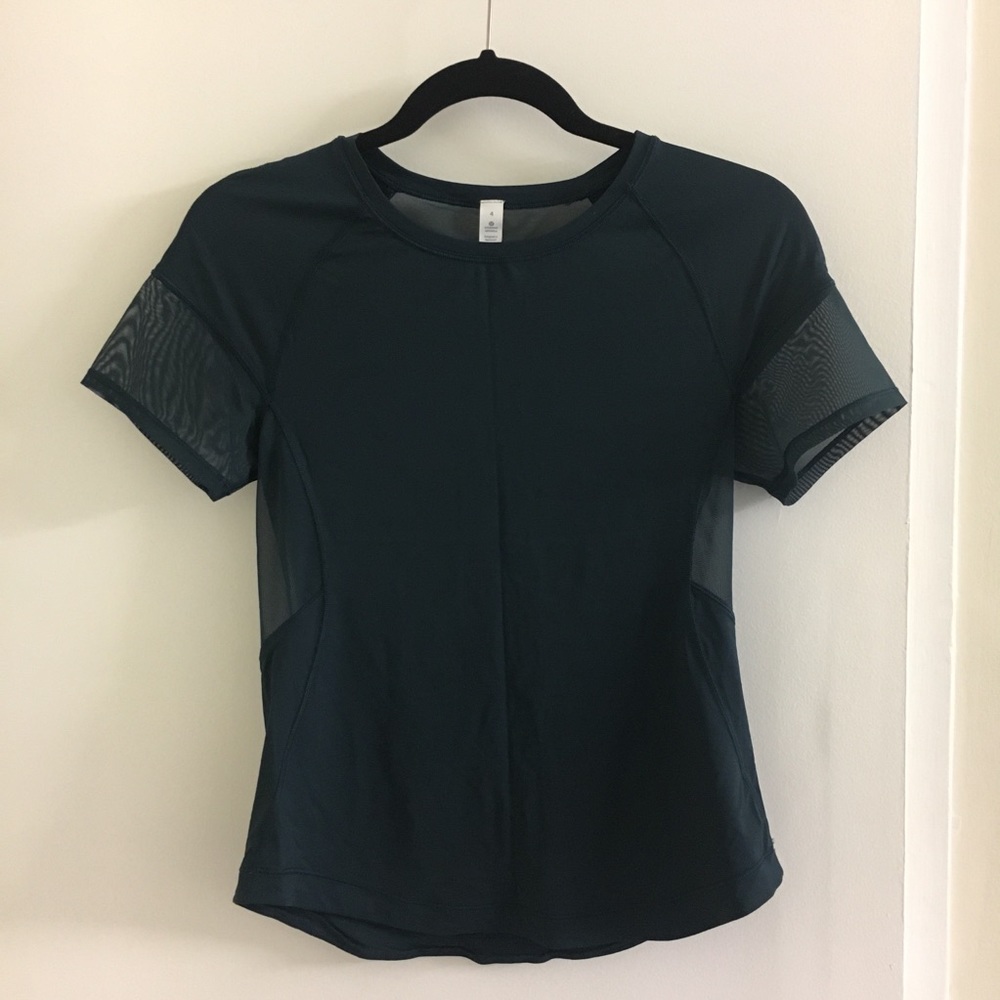 Lululemon Short Sleeve Top